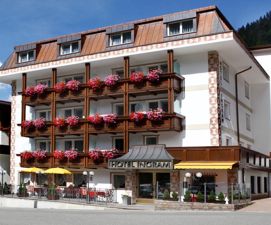 Hotel Ingram Selva di Val Gardena Esterno foto