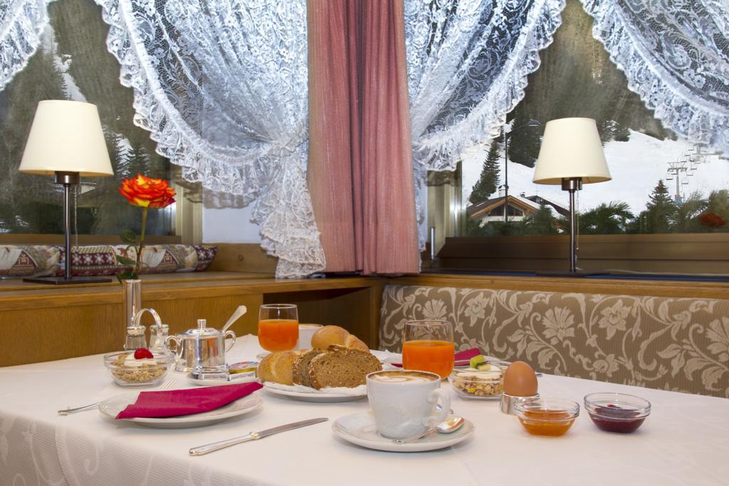 Hotel Ingram Selva di Val Gardena Esterno foto