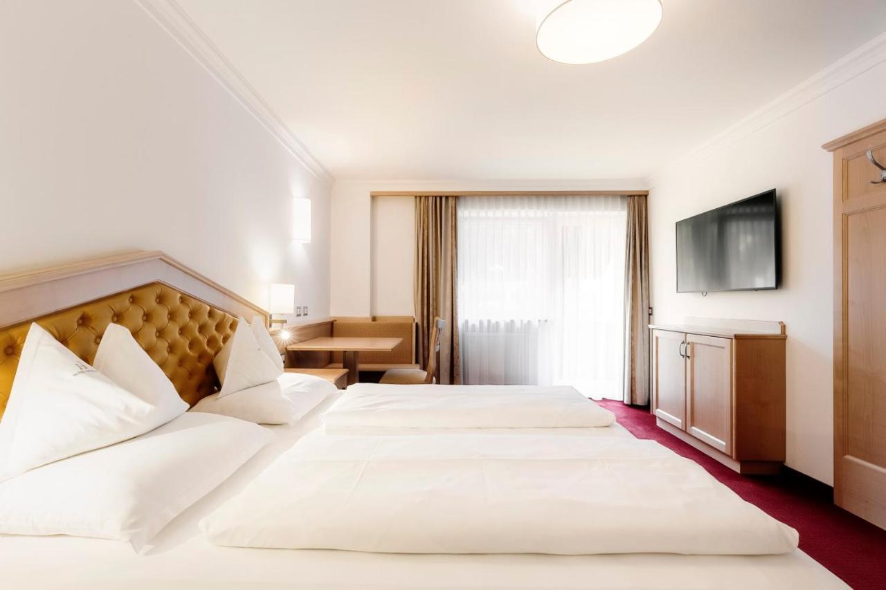 Hotel Ingram Selva di Val Gardena Esterno foto