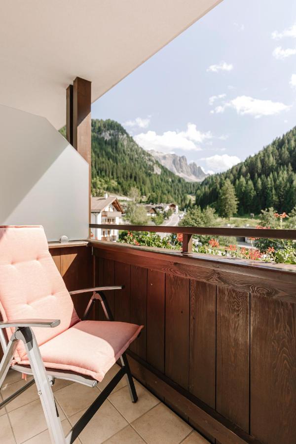 Hotel Ingram Selva di Val Gardena Esterno foto
