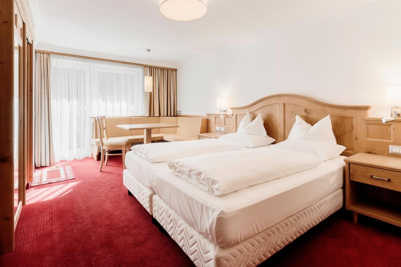 Hotel Ingram Selva di Val Gardena Esterno foto