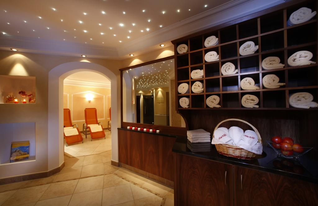 Hotel Ingram Selva di Val Gardena Esterno foto